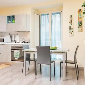 Casa Esperanza , Napoli Italia