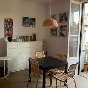 Splendido Con Tutti Servizi In Zona Navigli , Milano Italia