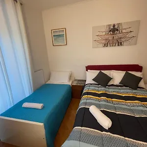 Holiday Colosseum , Roma Italia